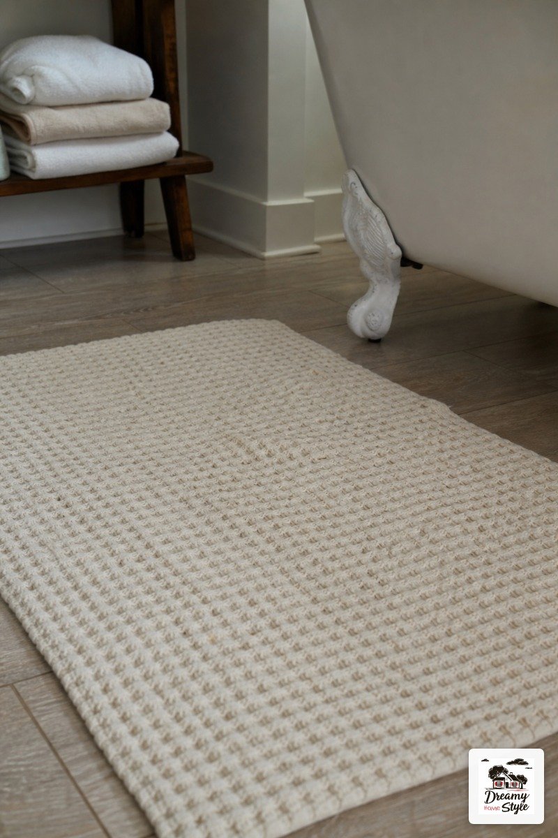 The Soft Rug That Made Me Actually Want to Get Out of the Tub