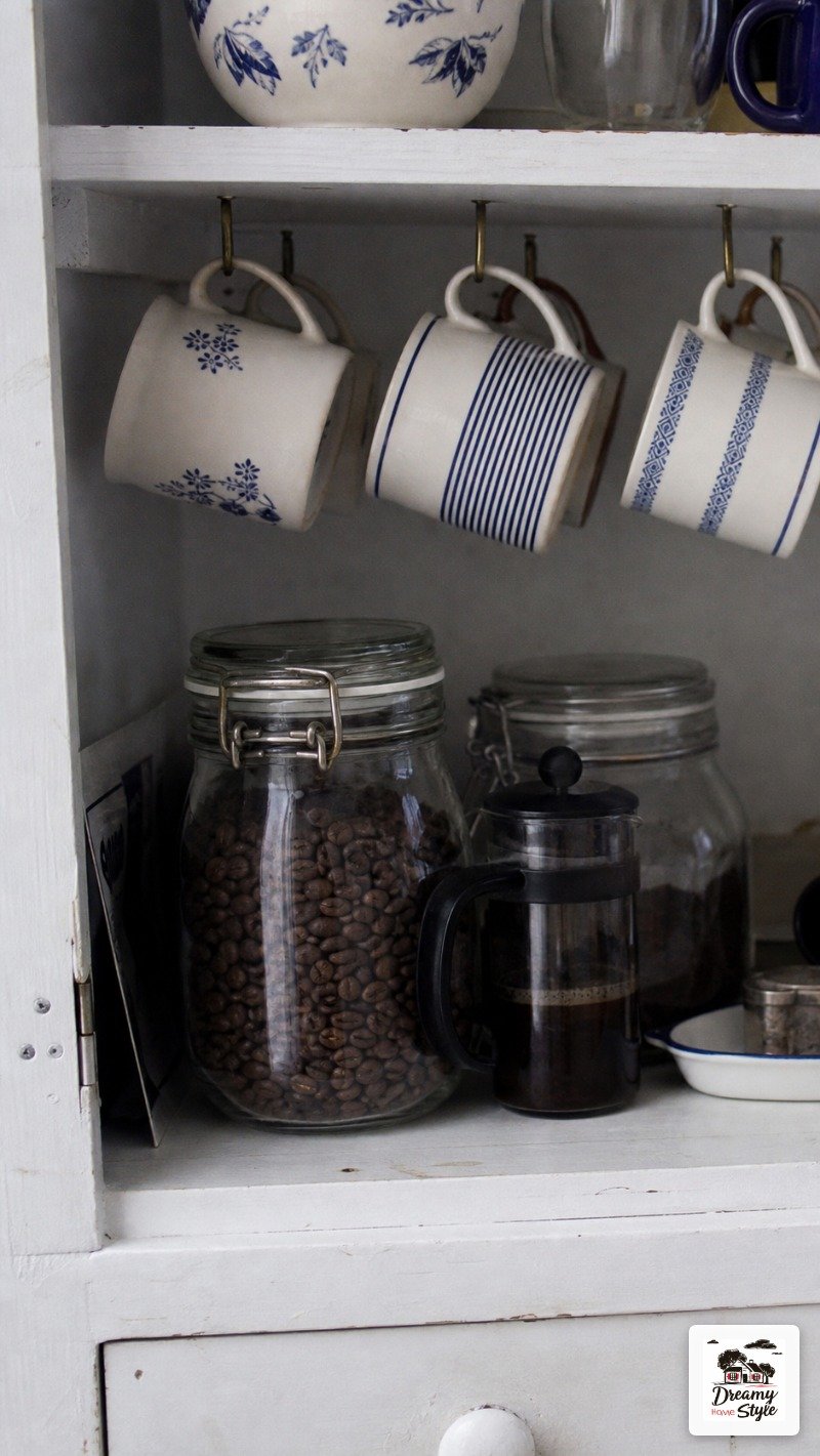 The Cozy Cabinet Nook That Hides the Mess