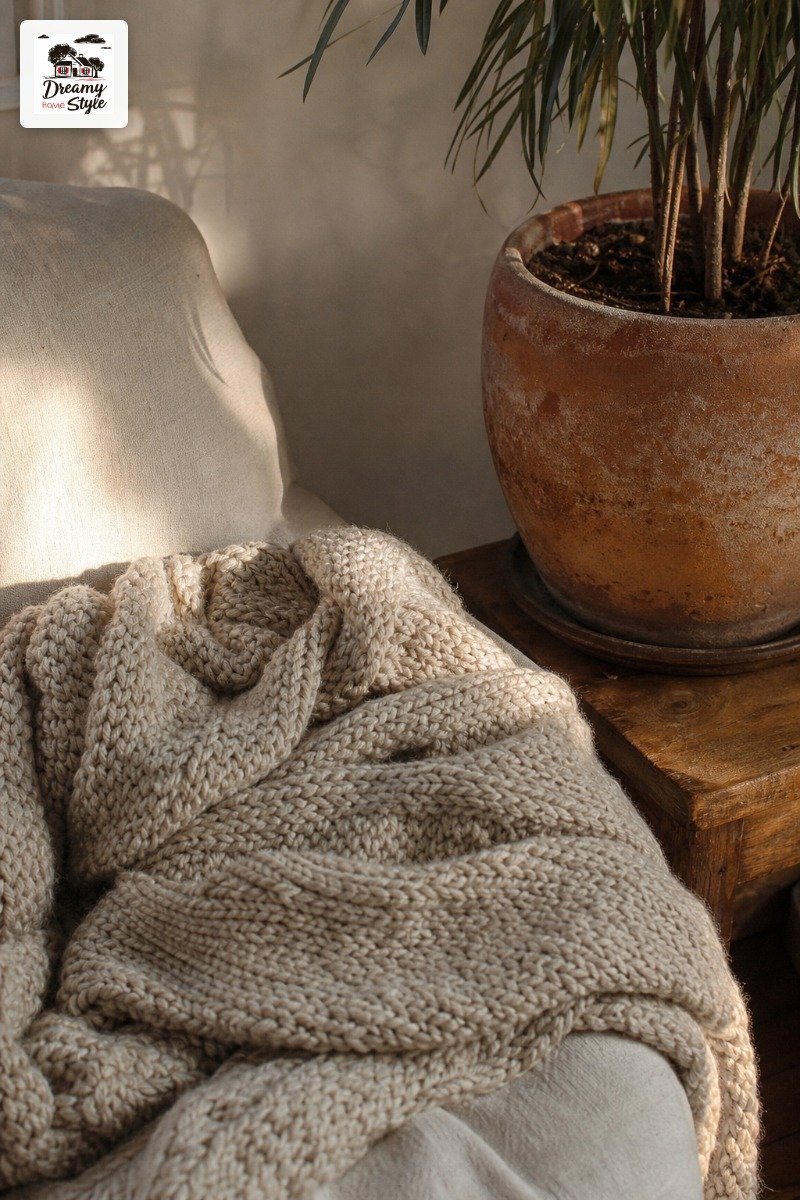 Warm Neutrals Over Cold White (Fight Me)
