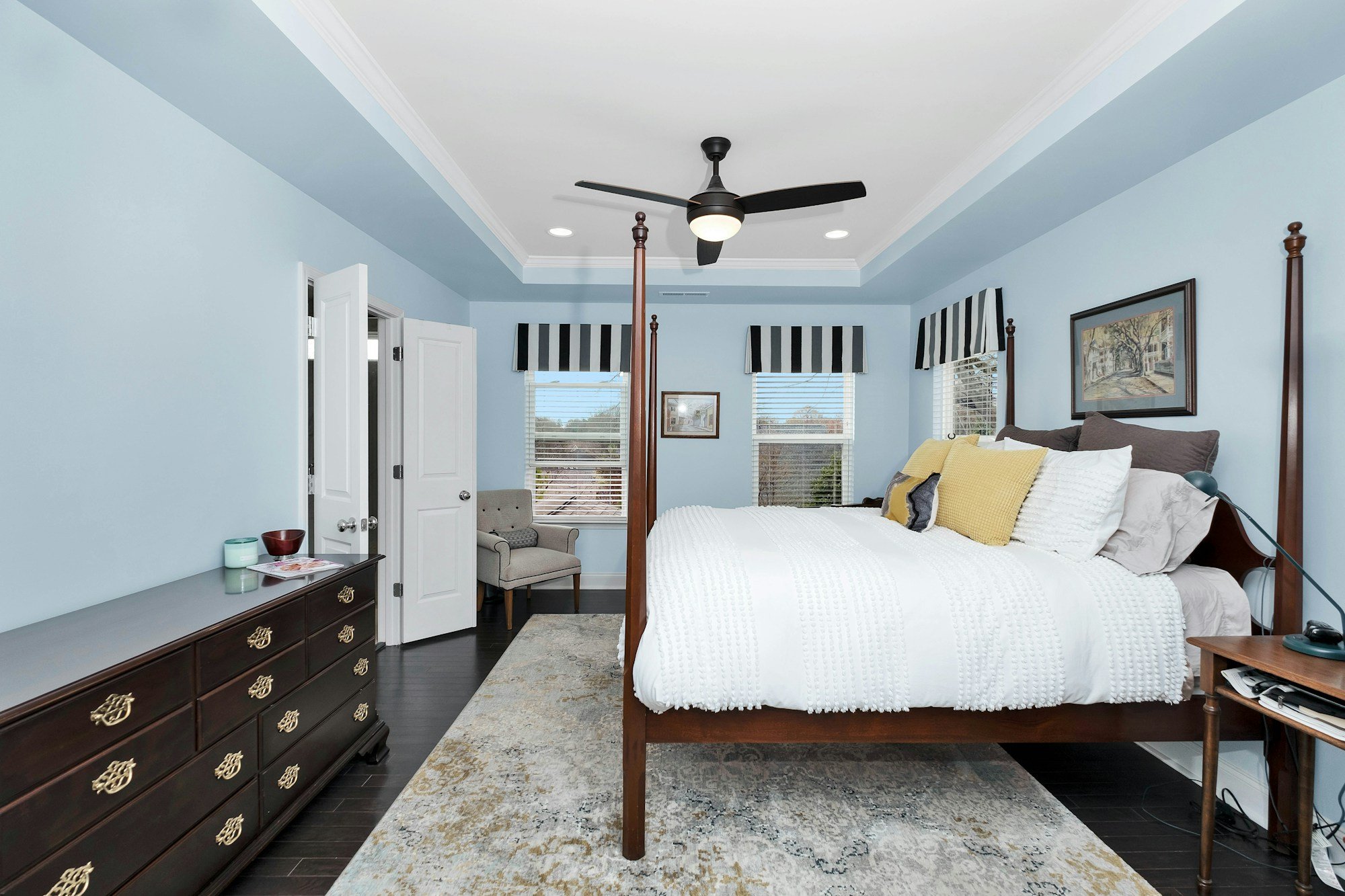 Light Blue Bedroom Ideas That Feel Calm, Not Cold
